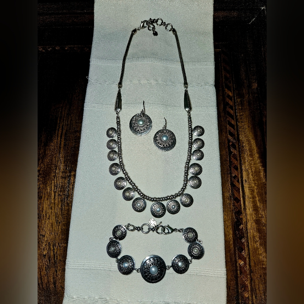 Lucky Brand Necklace, Earrings And Bracelet Set